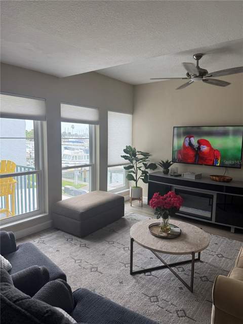 315 Medallion Boulevard #H, Madeira Beach FL - photo 19 of 61