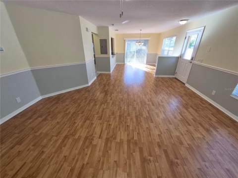 3845 Island Way, St Petersburg FL - photo 6 of 29