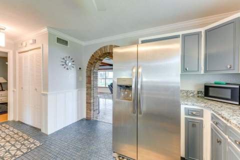 900 N Harbor Terrace, Tavares FL - photo 13 of 58