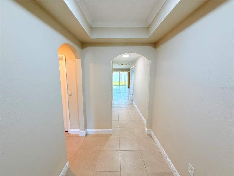 3 bedroom Single Family Residence at 14323 Haddon Mist Drive, Highland Estates Ph 2B, Wimauma — photo 5