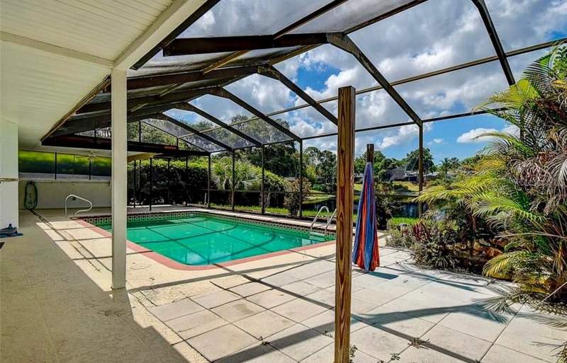 4 bedroom Single Family Residence at 2876 Lake Valencia Boulevard, Lake Valencia -, Palm Harbor — photo 3