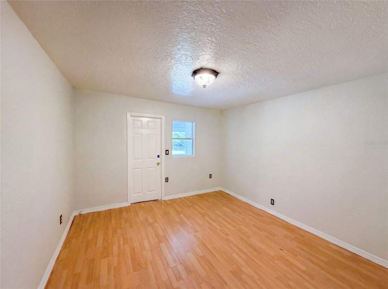 3 bedroom Single Family Residence at 718 Alabama Avenue, St Cloud 2nd Town Of, St Cloud — photo 4