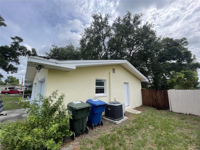 2 bedroom Single Family Residence at 635 Deville Drive, Parkway Estates 1st Add, Largo — photo 3