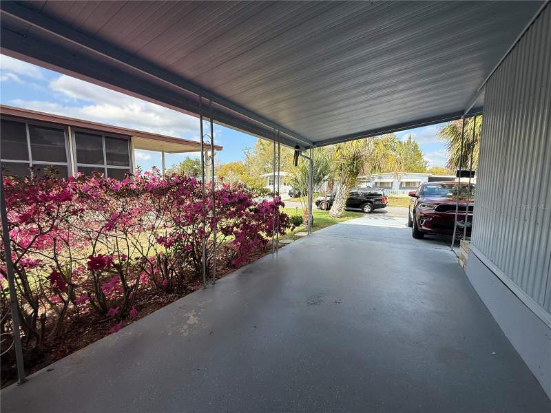 2 bedroom Mobile Home at 7441 Fairlane Avenue, High Point Mh Sub, Brooksville — photo 5