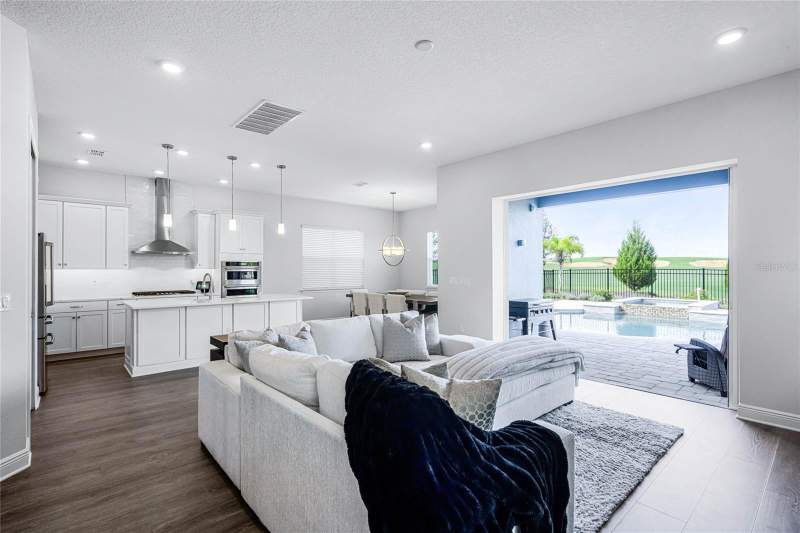4 bedroom Single Family Residence at 15734 Vetta Drive, Bella Collina West Sub, Montverde — photo 4