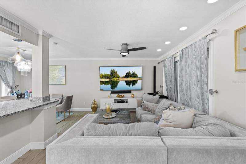 3 bedroom Townhouse at 7303 LOS PADRES COURT, MORGANWOODS GARDEN HMS UN 4, TAMPA — photo 3