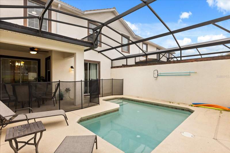 4 bedroom Townhouse at 9075 Dogleg Dr, Stoneybrook South Ph I 1 & J 1, Davenport — photo 3