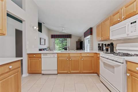2955 Sabel Oak Place, Oviedo FL - photo 7 of 26