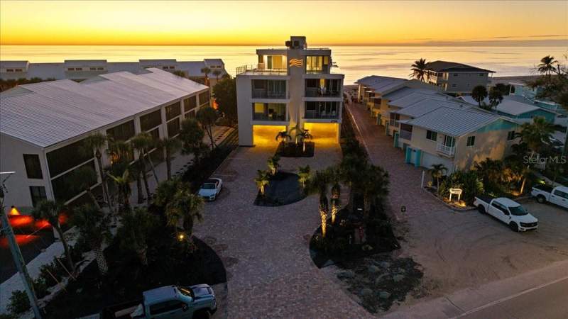 3 bedroom Condominium at 2708 N Beach Road #2, Waves/Manasota Key, Englewood — photo 3