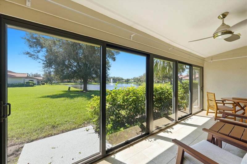 3 bedroom Villa at 3981 Wilshire Circle #195, Lakeshore Village, Sarasota — photo 4