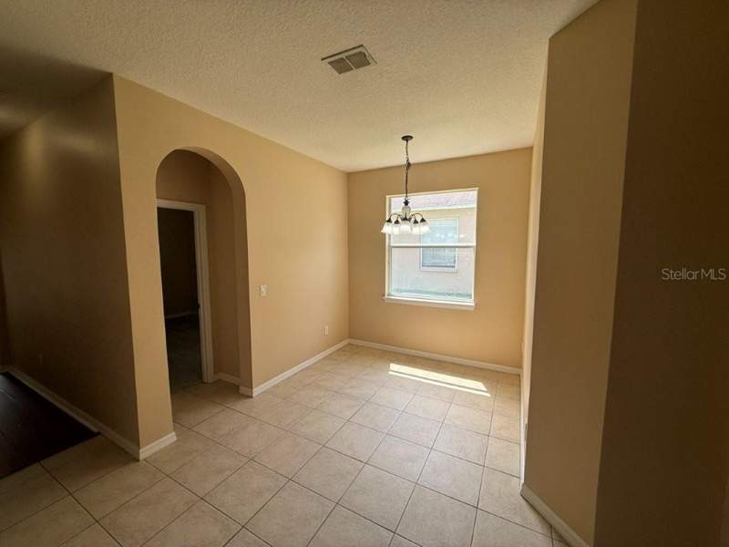 3 bedroom Single Family Residence at 1102 Magnolia Blossom Court, Parkside At Errol Estates Sub, Apopka — photo 5