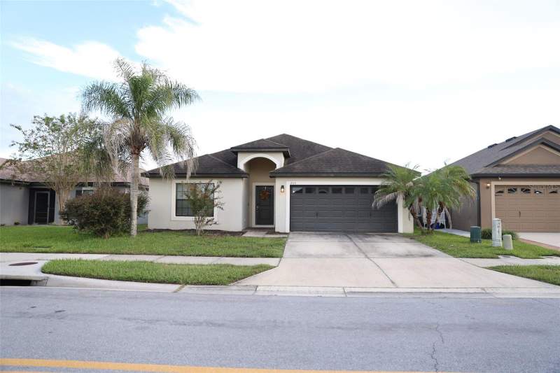 3 bedroom Single Family Residence at 2113 Geneva Drive, Villages/Bridgewatervillage 02, Lakeland — photo 2
