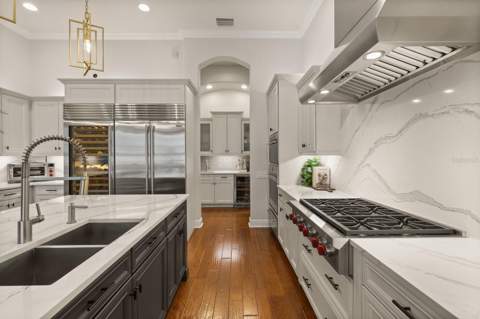 10633 Lago Bella Drive, Orlando FL - photo 16 of 91