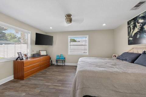 4710 W Trilby Avenue, Tampa FL - photo 24 of 65