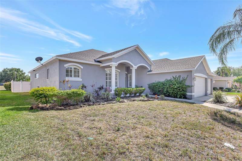 4 bedroom Single Family Residence at 2863 Duncan Tree Circle, Duncan Groves, Valrico — photo 3