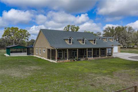 15131 Bellamy Brothers Boulevard, Dade City FL - photo 6 of 96