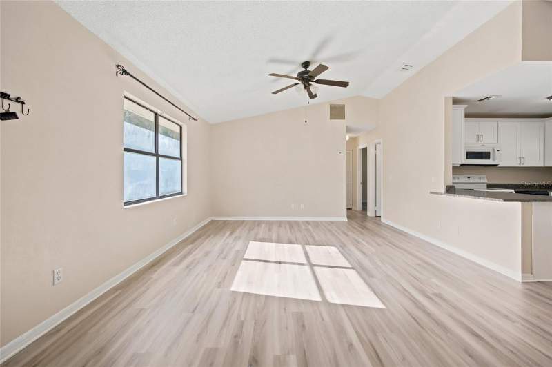 3 bedroom Single Family Residence at 6322 NW 65th Court, Ocala Park Estates, Ocala — photo 4