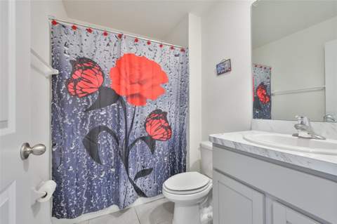 5244 Fiddle Fig Avenue, Wimauma FL - photo 13 of 51