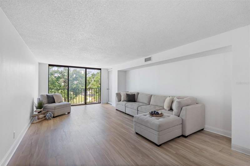 2 bedroom Condominium at 220 Belleview Boulevard #412, Belleview Biltmore Villas Bayshore II, Belleair — photo 5