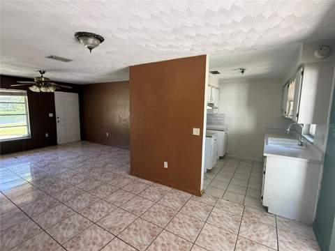 3802 E Esther Street, Orlando FL - photo 6 of 15