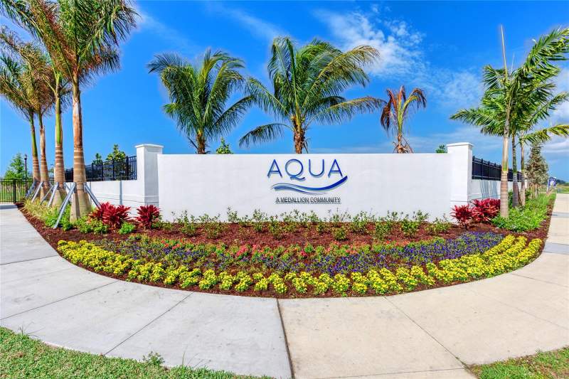 3 bedroom Single Family Residence at 5834 Shorebay Street, Aqua Lagoon, Bradenton — photo 3