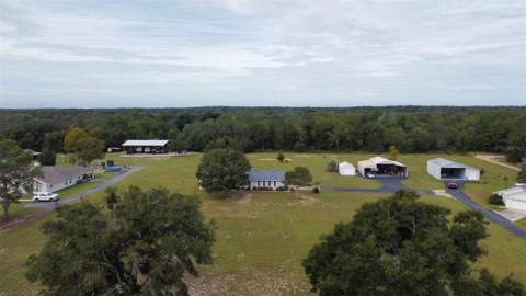 40101 Bowtie Drive, Lady Lake FL - photo 24 of 25