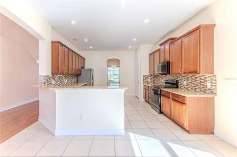 13772 Dunwoody Drive, Spring Hill FL - photo 19 of 84
