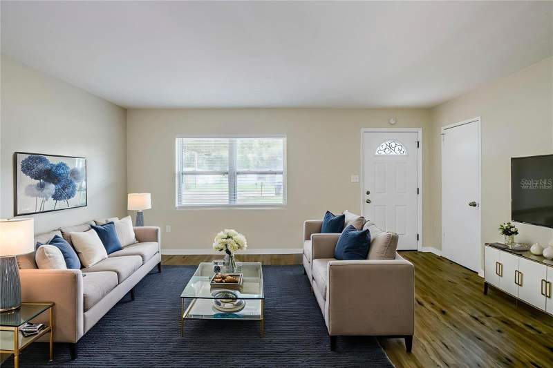 4 bedroom Single Family Residence at 5214 Montague Place, Pine Hills Sub 8, Orlando — photo 3