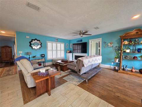 9040 Bay Drive, Spring Hill FL - photo 6 of 6
