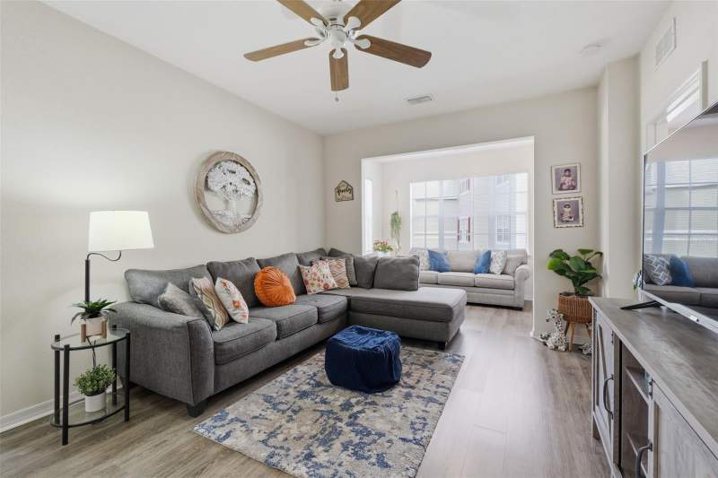 2 bedroom Condominium at 8201 Claire Ann Drive #203, Villa Valencia, Orlando — photo 4