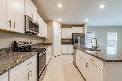 15515 Peace River Place, Sun City Center FL - photo 13 of 51