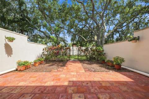 2700 Bayshore Boulevard #592, Dunedin FL - photo 7 of 54
