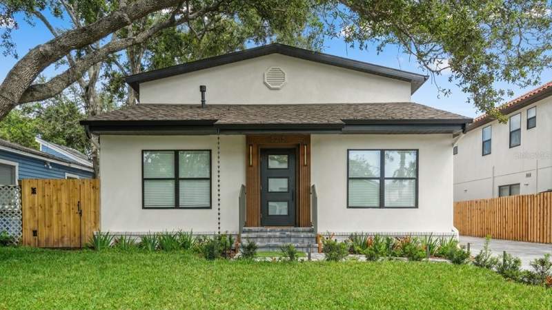 3415 W BARCELONA STREET home for sale in Palma Ceia Park