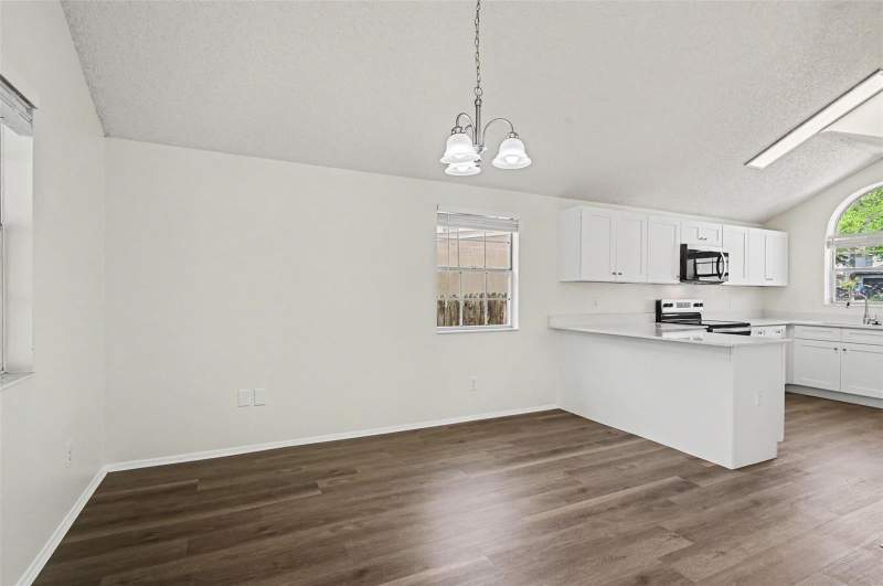 4 bedroom Single Family Residence at 311 TIBURON COURT, FRISCO BAY UNIT 01, ORLANDO — photo 3