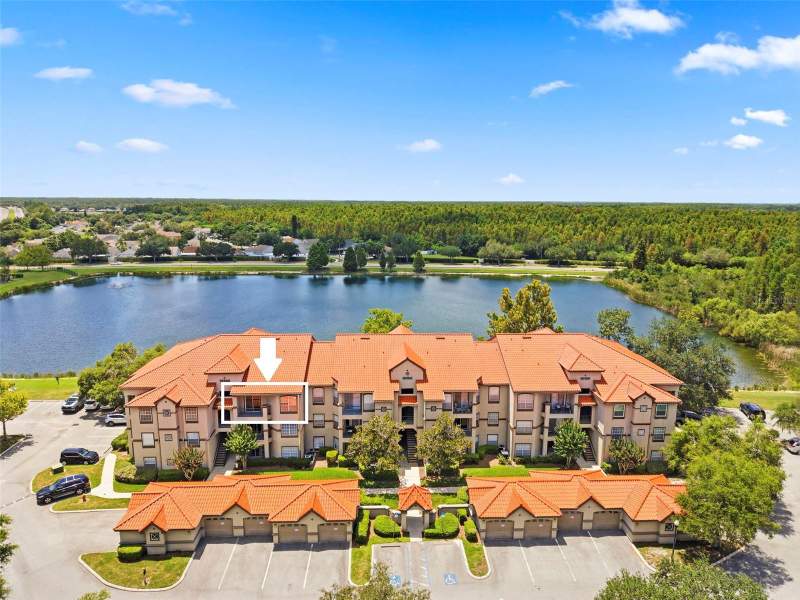18106 PEREGRINES PERCH PLACE #5302 home for sale in Lakeview At Calusa Trace