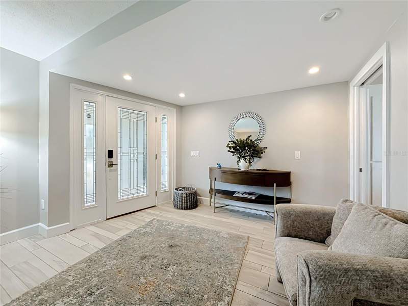 4 bedroom Single Family Residence at 6351 3rd Palm Point, Three Palms Point, St Pete Beach — photo 2