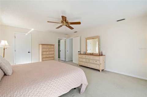 5628 Cynthia Lane, Sarasota FL - photo 21 of 59