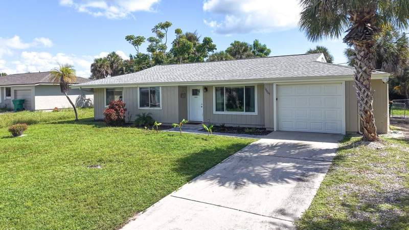 3 bedroom Single Family Residence at 18663 Kerrville Circle, Port Charlotte Sec 079, Port Charlotte — photo 2
