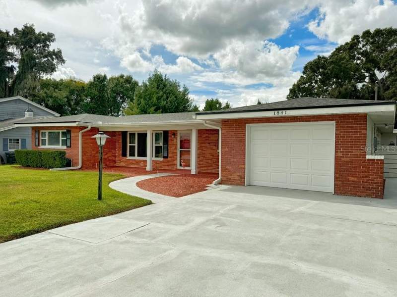 3 bedroom Single Family Residence at 1841 5th Street, Southeast Terrace, Winter Haven — photo 5