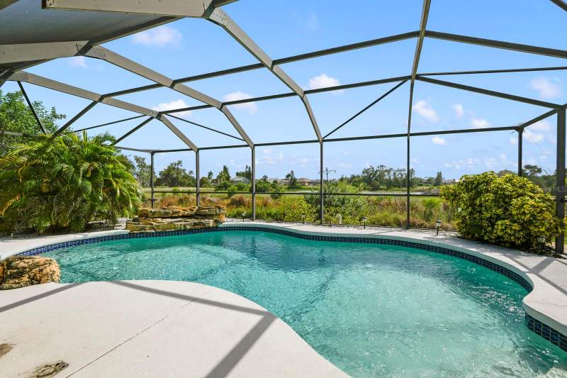 3 bedroom Single Family Residence at 744 Flamingo Drive, A Resub Of Pt Of Apollo Beac, Apollo Beach — photo 5