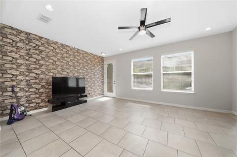 8659 Vedder Lane, Orlando FL - photo 11 of 32