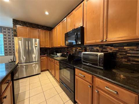 866 Marisa Lane, Kissimmee FL - photo 6 of 18