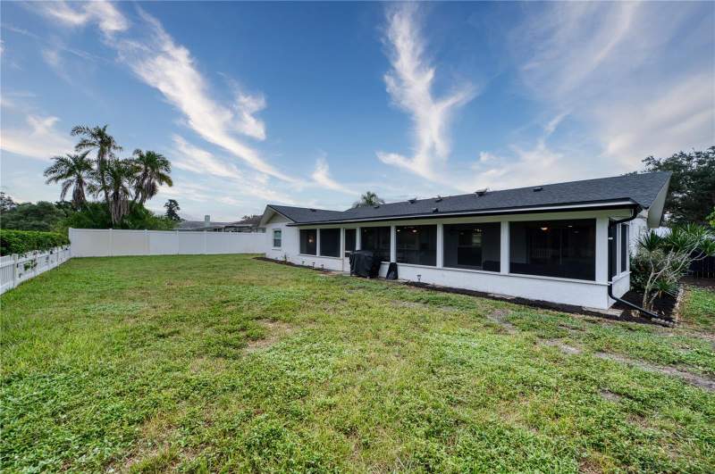 3 bedroom Single Family Residence at 6316 5th Avenue, Belair Bayou, Bradenton — photo 4