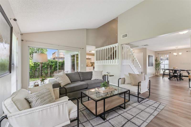 3 bedroom Single Family Residence at 533 MADRIGAL COURT, FIRST ADD, ORLANDO — photo 4