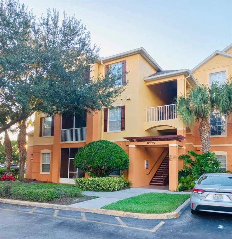 8775 SARTORI STREET #301 home for sale in Horizons Vista Lakes Condos for Sale: 5 Listings