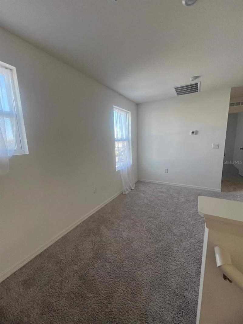 4 bedroom Single Family Residence at 1934 Golden Beak Drive, Eagle Hammock, Eagle Lake — photo 5