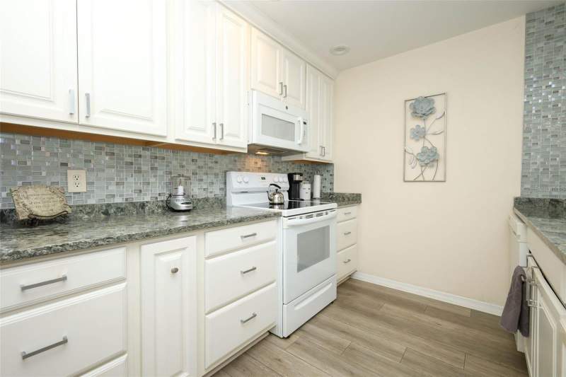 2 bedroom Condominium at 2372 Sun Valley Circle #2372, Cedarwood Village 1, Winter Park — photo 5