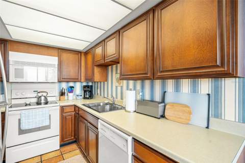 9425 Blind Pass Road #1006, St Pete Beach FL - photo 21 of 58