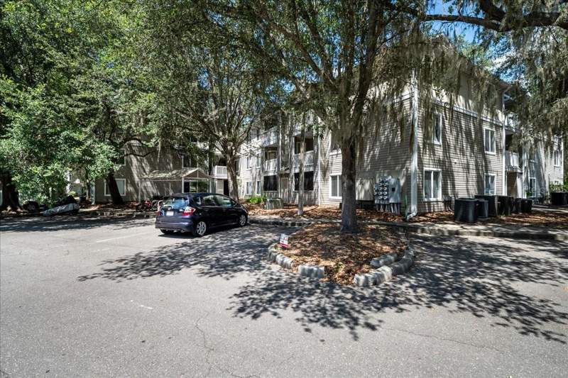 4 bedroom Condominium at 4000 SW 23rd Street #4-305, Countryside University, Gainesville — photo 2