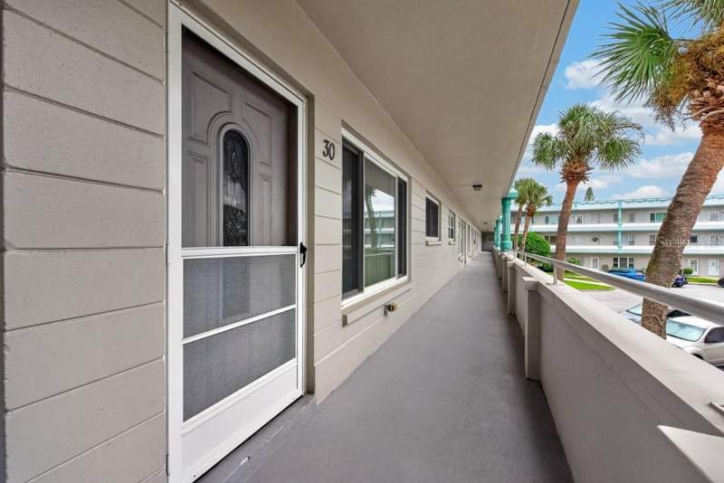 2 bedroom Condominium at 2370 Jamaican Street #30, On Top Of The World, Clearwater — photo 5